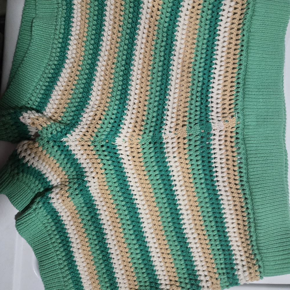 Ardene Green and Cream Crochet Shorts
